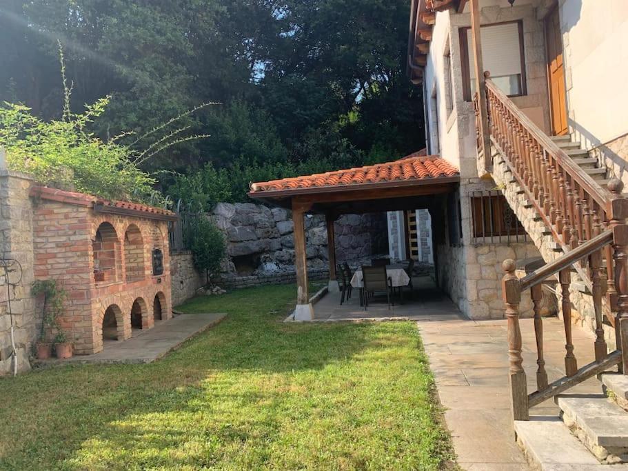 Вилла Casa Con Amplio Jardin En Печон Экстерьер фото
